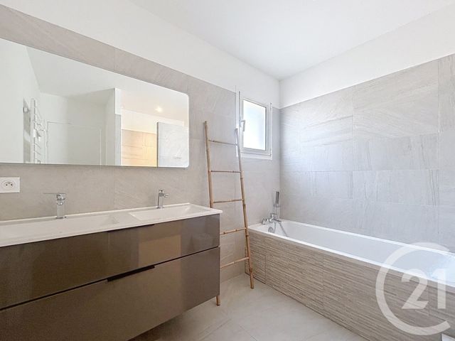 Afficher la photo en grand Maison à vendre - 5 pièces - 139,11 m2 - Gujan Mestras - 33 - AQUITAINE