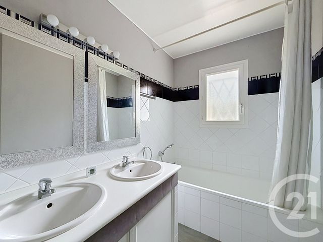 Maison &agrave; vendre - 5 pi&egrave;ces - 125,03 m2 - Gujan Mestras - 33 - AQUITAINE