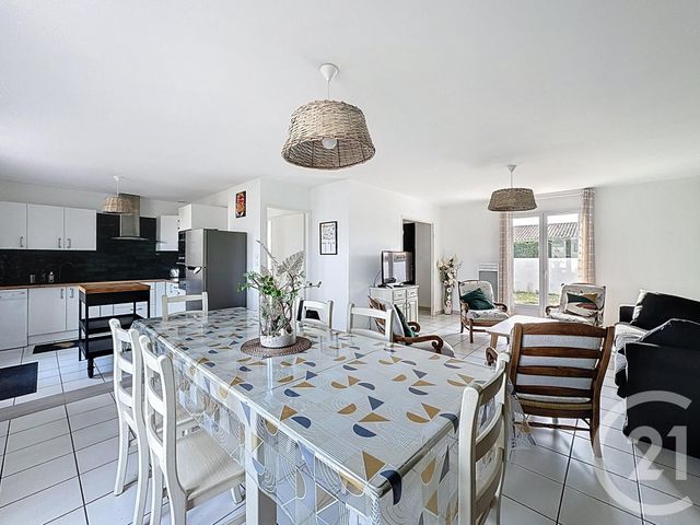 Maison &agrave; louer - 5 pi&egrave;ces - 104,37 m2 - La Teste De Buch - 33 - AQUITAINE