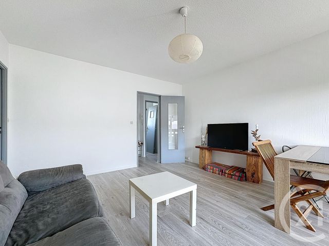 Appartement T4 &agrave; louer - 4 pi&egrave;ces - 73,25 m2 - La Teste De Buch - 33 - AQUITAINE