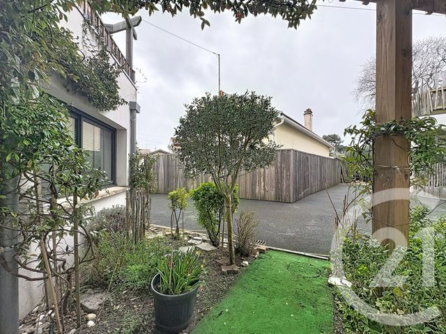 Appartement Local &agrave; louer - 1 pi&egrave;ce - 12 m2 - La Teste De Buch - 33 - AQUITAINE