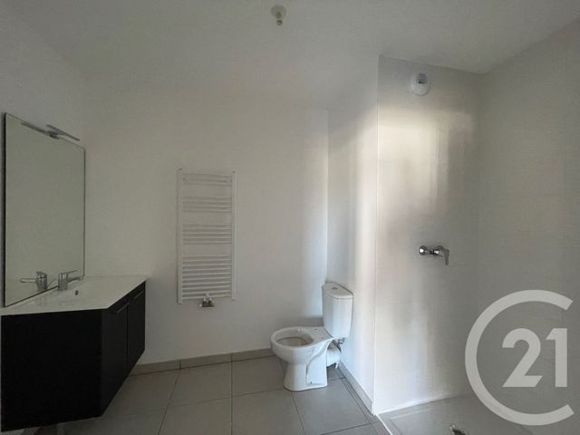 Appartement F2 &agrave; louer - 2 pi&egrave;ces - 45,07 m2 - Mios - 33 - AQUITAINE