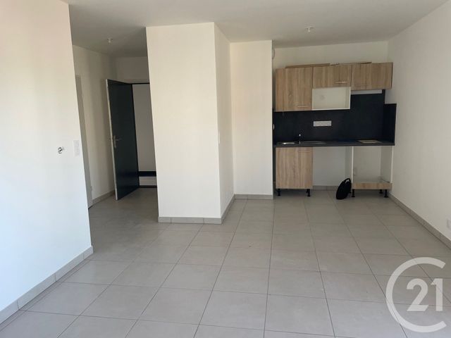 Appartement F2 &agrave; louer - 2 pi&egrave;ces - 45,07 m2 - Mios - 33 - AQUITAINE