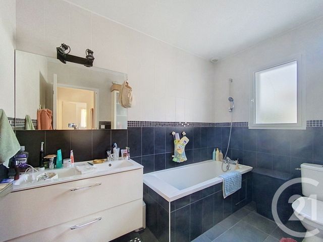 Maison &agrave; louer - 5 pi&egrave;ces - 95,49 m2 - Marcheprime - 33 - AQUITAINE