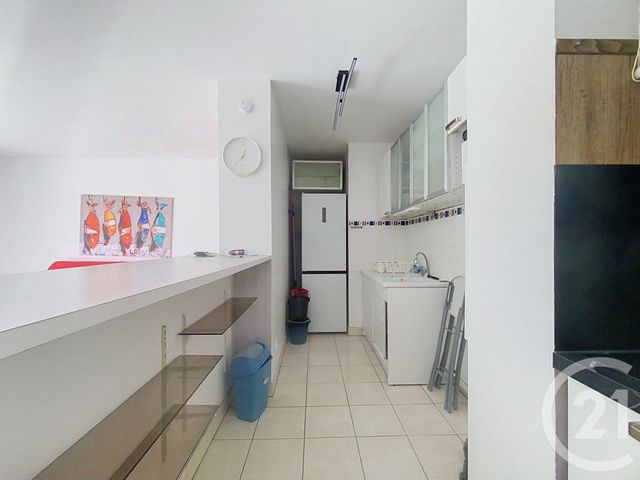Appartement F4 &agrave; louer - 4 pi&egrave;ces - 68,63 m2 - Gujan Mestras - 33 - AQUITAINE