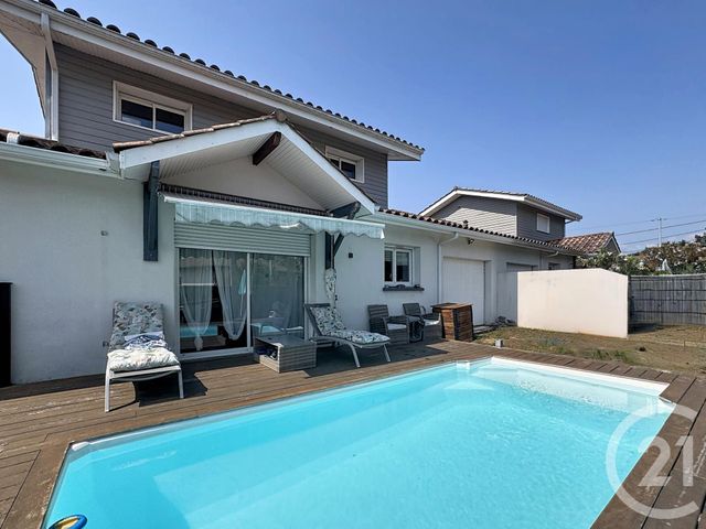 Maison &agrave; louer - 5 pi&egrave;ces - 105,79 m2 - Mios - 33 - AQUITAINE