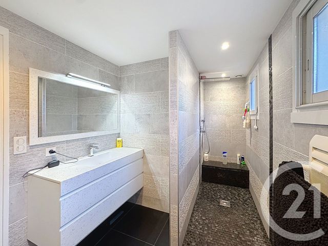 Maison &agrave; vendre - 5 pi&egrave;ces - 175,72 m2 - Le Teich - 33 - AQUITAINE