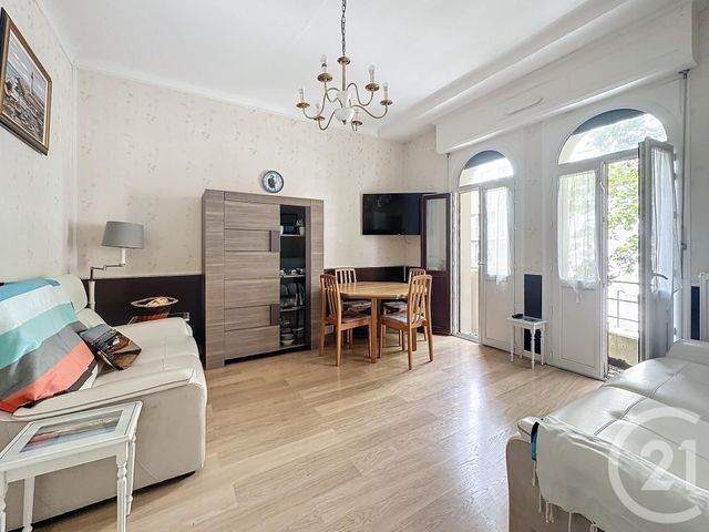 Appartement T3 à vendre - 3 pièces - 49,05 m2 - Arcachon - 33 - AQUITAINE