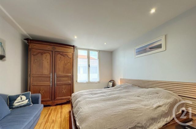 Appartement F6 à vendre - 6 pièces - 105 m2 - Arcachon - 33 - AQUITAINE