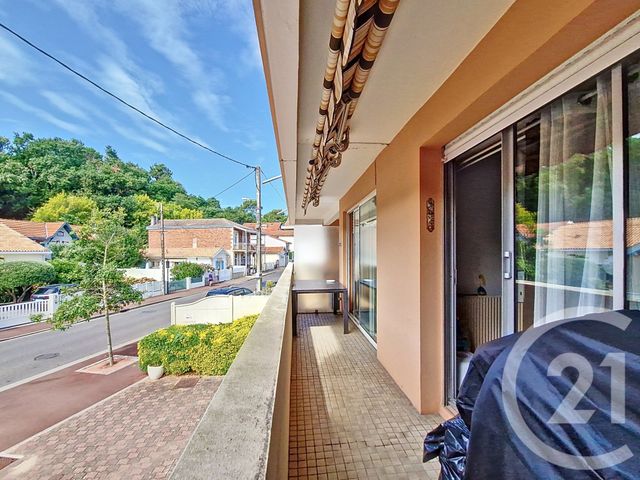Afficher la photo en grand Appartement T2 à vendre - 2 pièces - 39,81 m2 - Arcachon - 33 - AQUITAINE