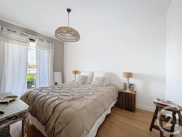 Afficher la photo en grand Appartement T3 à vendre - 3 pièces - 68,95 m2 - Arcachon - 33 - AQUITAINE