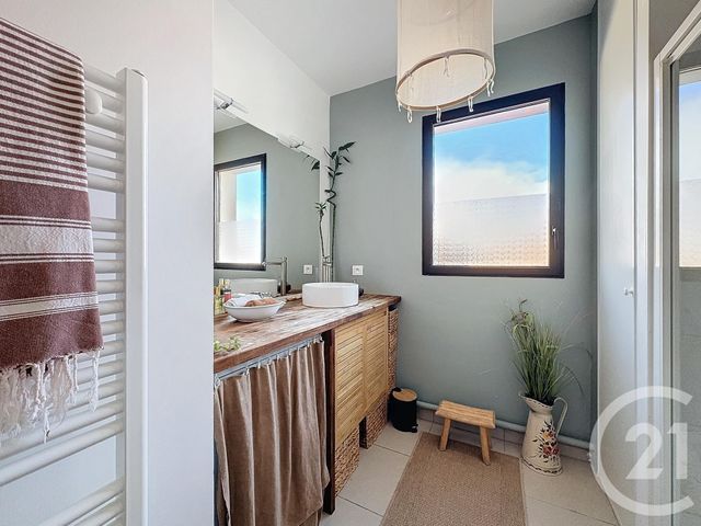 Afficher la photo en grand Appartement T3 à vendre - 3 pièces - 68,95 m2 - Arcachon - 33 - AQUITAINE