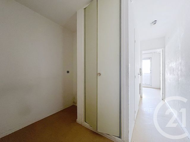 Afficher la photo en grand Appartement F1 à vendre - 1 pièce - 28 m2 - Arcachon - 33 - AQUITAINE
