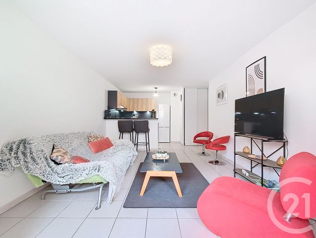 Appartement T3 à vendre - 3 pièces - 56,51 m2 - Arcachon - 33 - AQUITAINE