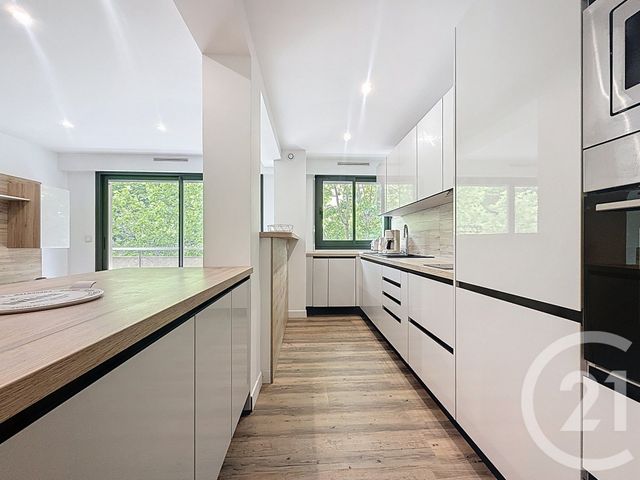 Afficher la photo en grand Appartement T3 à vendre - 3 pièces - 62,04 m2 - Arcachon - 33 - AQUITAINE