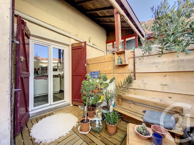 Afficher la photo en grand Appartement T2 à vendre - 2 pièces - 45 m2 - Arcachon - 33 - AQUITAINE