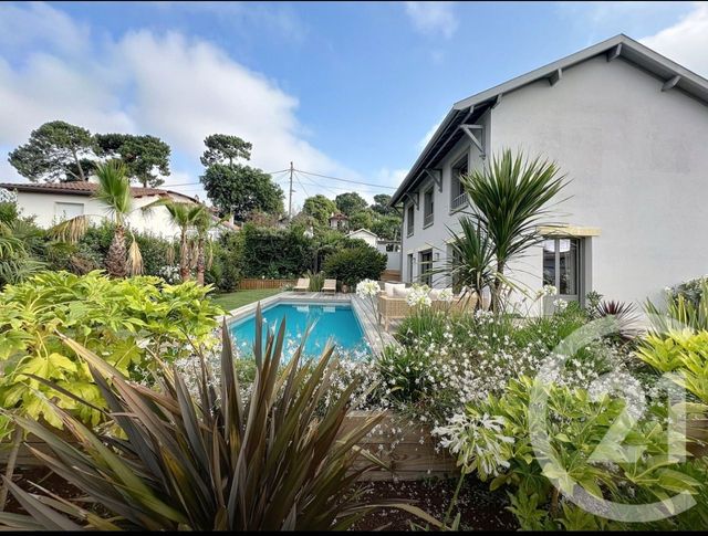 Maison à vendre - 8 pièces - 217,35 m2 - Arcachon - 33 - AQUITAINE