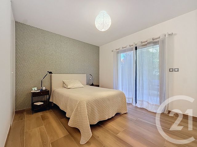 Afficher la photo en grand Appartement T4 à vendre - 4 pièces - 95,60 m2 - Arcachon - 33 - AQUITAINE