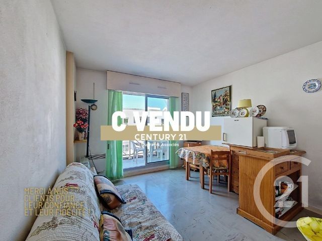 Appartement Studio cabine à vendre - 2 pièces - 22,17 m2 - Arcachon - 33 - AQUITAINE