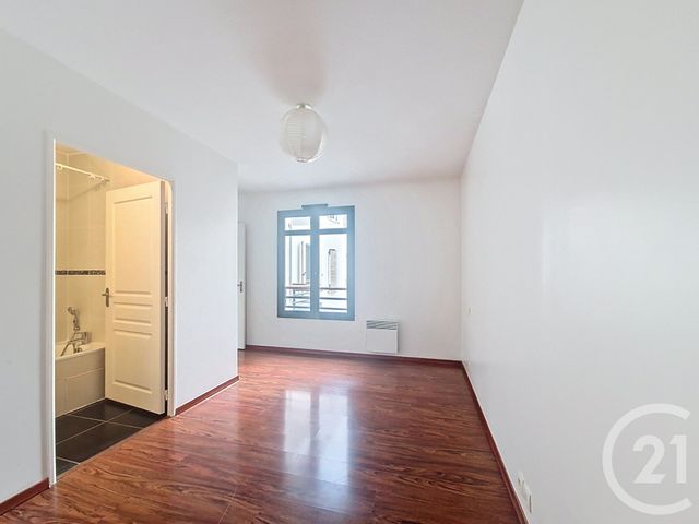 Afficher la photo en grand Appartement F2 bis à vendre - 3 pièces - 49,05 m2 - Arcachon - 33 - AQUITAINE