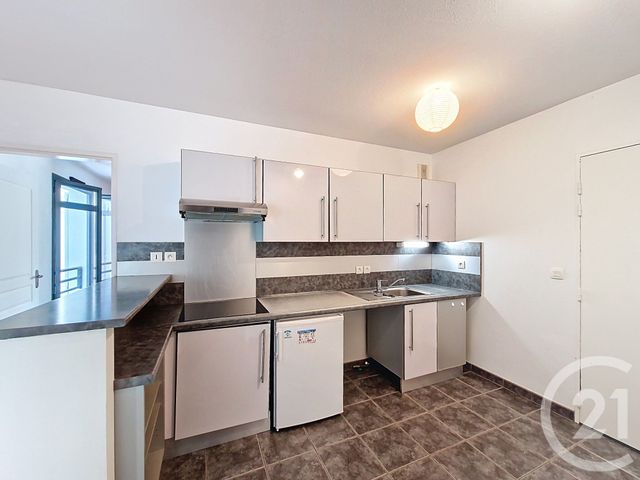 Afficher la photo en grand Appartement F2 bis à vendre - 3 pièces - 49,05 m2 - Arcachon - 33 - AQUITAINE