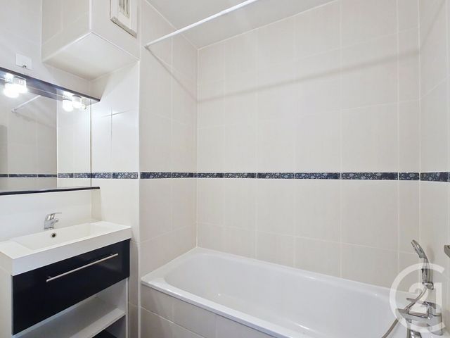 Afficher la photo en grand Appartement F2 bis à vendre - 3 pièces - 49,05 m2 - Arcachon - 33 - AQUITAINE