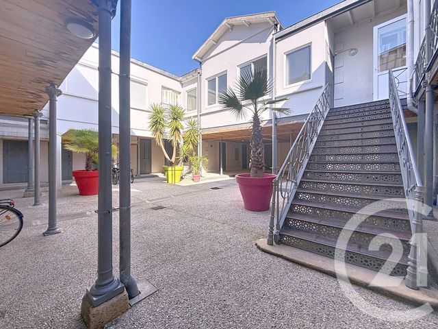 Afficher la photo en grand Appartement T3 à vendre - 3 pièces - 63,07 m2 - Arcachon - 33 - AQUITAINE