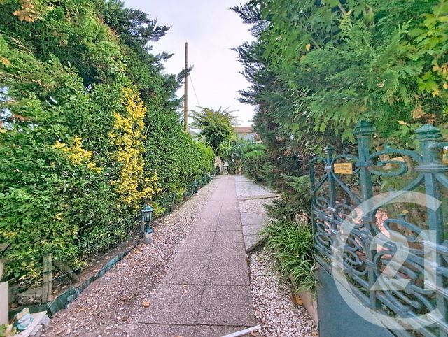 Appartement F2 à vendre - 2 pièces - 42,18 m2 - Arcachon - 33 - AQUITAINE