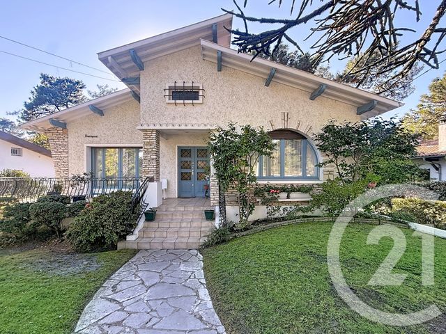 Maison à vendre - 5 pièces - 137,80 m2 - Arcachon - 33 - AQUITAINE
