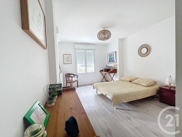 Afficher la photo en grand Appartement F4 à vendre - 4 pièces - 91,20 m2 - Arcachon - 33 - AQUITAINE