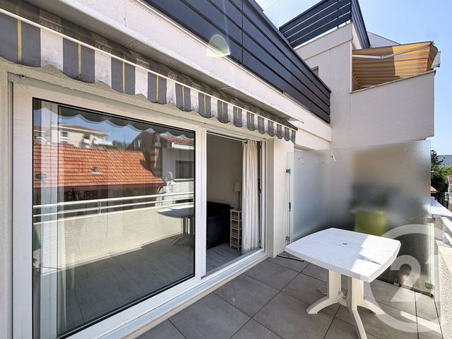 Appartement Studio Cabine &agrave; vendre - 1 pi&egrave;ce - 24,46 m2 - Arcachon - 33 - AQUITAINE