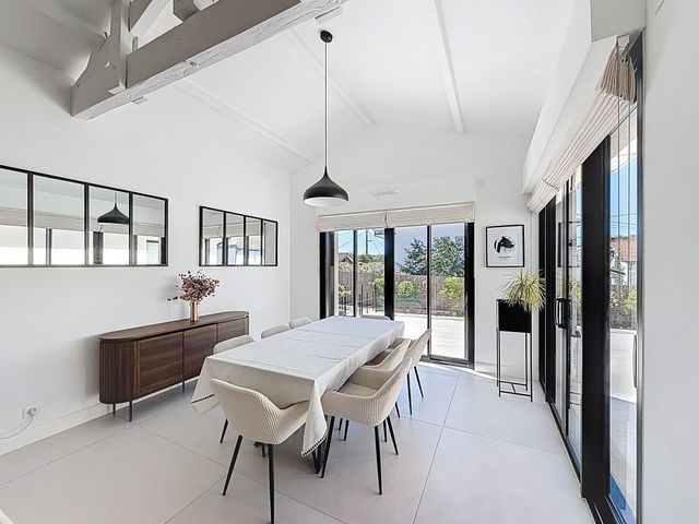 Maison &agrave; vendre - 6 pi&egrave;ces - 260,77 m2 - Arcachon - 33 - AQUITAINE