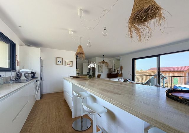Maison &agrave; vendre - 4 pi&egrave;ces - 104,71 m2 - Gujan Mestras - 33 - AQUITAINE