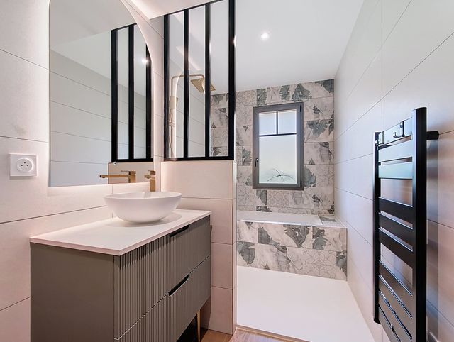 Afficher la photo en grand Maison à vendre - 8 pièces - 273 m2 - Arcachon - 33 - AQUITAINE