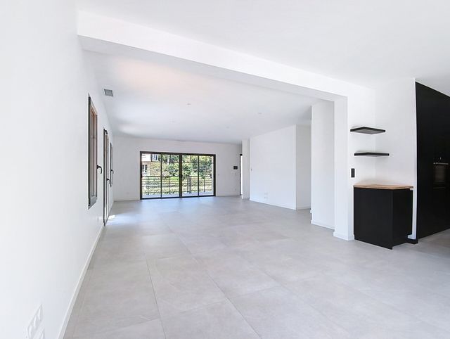 Afficher la photo en grand Maison à vendre - 8 pièces - 273 m2 - Arcachon - 33 - AQUITAINE