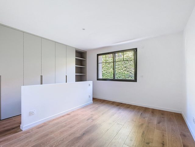 Afficher la photo en grand Maison à vendre - 8 pièces - 273 m2 - Arcachon - 33 - AQUITAINE