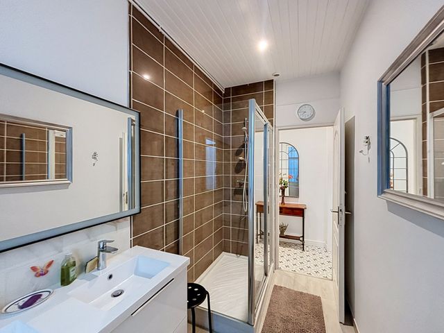 Appartement F4 &agrave; vendre - 5 pi&egrave;ces - 131,81 m2 - Arcachon - 33 - AQUITAINE