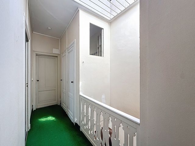 Afficher la photo en grand Maison à vendre - 8 pièces - 204 m2 - Arcachon - 33 - AQUITAINE