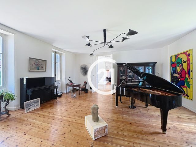 Maison &agrave; vendre - 8 pi&egrave;ces - 402 m2 - Gente - 16 - POITOU-CHARENTES