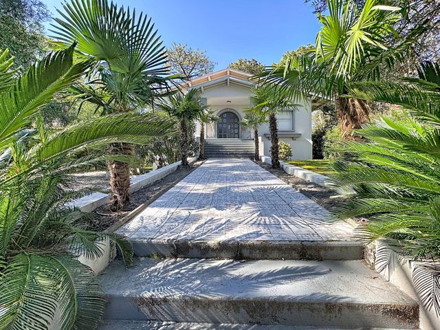 Maison &agrave; vendre - 7 pi&egrave;ces - 225,96 m2 - Arcachon - 33 - AQUITAINE