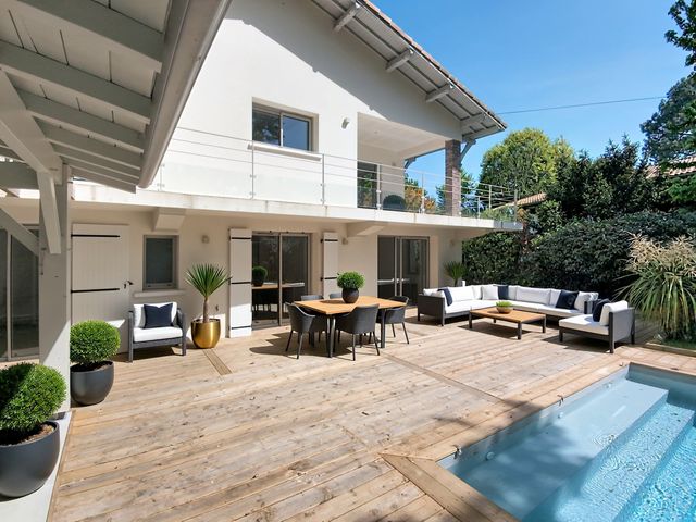 Maison &agrave; vendre - 7 pi&egrave;ces - 202,24 m2 - Arcachon - 33 - AQUITAINE