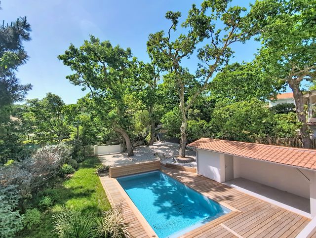 Maison &agrave; vendre - 7 pi&egrave;ces - 202,24 m2 - Arcachon - 33 - AQUITAINE