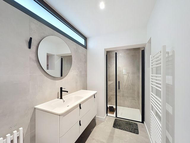 Afficher la photo en grand Maison à vendre - 5 pièces - 196 m2 - Arcachon - 33 - AQUITAINE